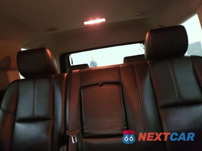 Zdjęcie 10 z 14 samochodu: 2012 GMC YUKON SLT VIN:1GKS2CE02CR106385 - miniatura
