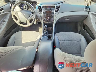 Zdjęcie 8 z 12 samochodu: 2014 HYUNDAI SONATA GLS VIN:5NPEB4AC8EH830932 - miniatura
