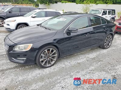 2015 VOLVO S60 PLATINUM YV1612TM5F1359343 - główne zdjęcie licytacji z USA - miniatura