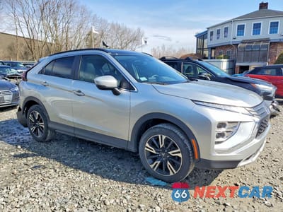 Czwarte zdjęcie samochodu z boku: 2024 MITSUBISHI ECLIPSE CROSS SE VIN:JA4ATWAA9RZ028162 - miniatura
