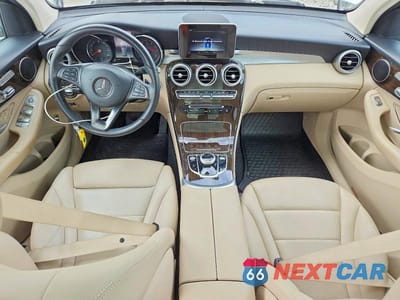 Zdjęcie 8 z 13 samochodu: 2019 MERCEDES-BENZ GLC 300 4MATIC VIN:WDC0G4KB1KV193079 - miniatura