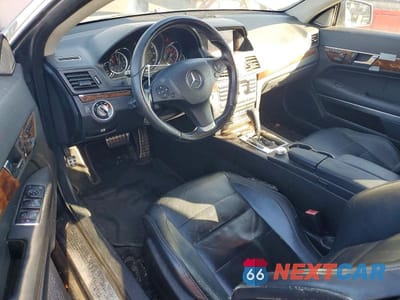Zdjęcie 8 z 11 samochodu: 2011 MERCEDES-BENZ E 550 VIN:WDDKK7CF4BF097219 - miniatura