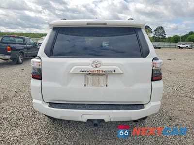 Zdjęcie 6 z 13 samochodu: 2021 TOYOTA 4RUNNER SR5 VIN:JTEMU5JR1M5928517 - miniatura