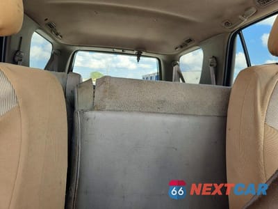 Zdjęcie 10 z 13 samochodu: 2001 TOYOTA SEQUOIA LIMITED VIN:5TDZT38A11S043192 - miniatura