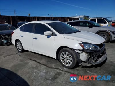 Czwarte zdjęcie samochodu z boku: 2018 NISSAN SENTRA SV VIN:3N1AB7AP3JL662746 - miniatura