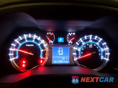 Zdjęcie 9 z 12 samochodu: 2016 TOYOTA 4RUNNER SR5 VIN:JTEBU5JR2G5328536 - miniatura