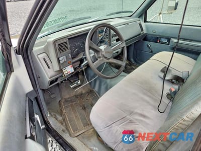 Zdjęcie 8 z 12 samochodu: 1993 CHEVROLET GMT-400 C3500-HD VIN:1GBKC34F2PJ106555 - miniatura