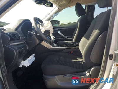 Zdjęcie 7 z 14 samochodu: 2024 MITSUBISHI ECLIPSE CROSS LE VIN:JA4ATVAA1RZ034323 - miniatura