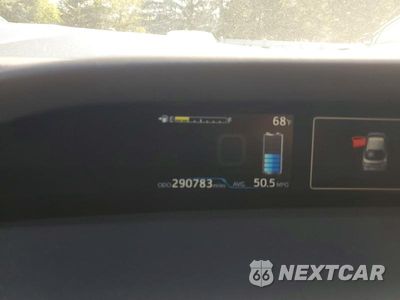 Zdjęcie 9 z 12 samochodu: 2016 TOYOTA PRIUS TWO VIN:JTDKBRFU3G3002948 - miniatura