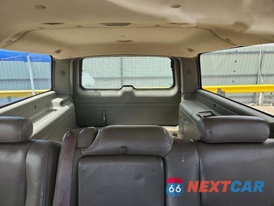 Zdjęcie 10 z 13 samochodu: 2003 CHEVROLET SUBURBAN K1500 VIN:3GNFK16Z23G289826 - miniatura