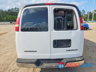 Zdjęcie 6 z 13 samochodu: 2003 CHEVROLET EXPRESS G2500 VIN:1GNGG25U631213638 - miniatura
