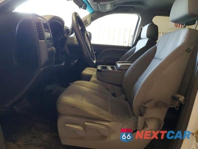 Zdjęcie 7 z 13 samochodu: 2018 CHEVROLET SILVERADO K1500 VIN:3GCUKNEC8JG124428 - miniatura