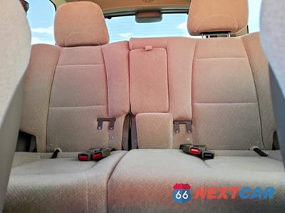 Zdjęcie 10 z 13 samochodu: 2005 HYUNDAI SANTA FE GLS VIN:KM8SC73E35U862902 - miniatura