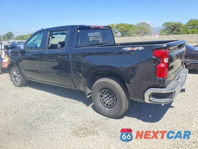 Drugie zdjęcie samochodu z przodu: 2023 CHEVROLET SILVERADO K1500 LT-L VIN:3GCPDKEK1PG239572 - miniatura