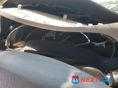 Zdjęcie 9 z 13 samochodu: 2014 TOYOTA SIENNA XLE 8-PASSENGER VIN:5TDYK3DC1ES472750 - miniatura