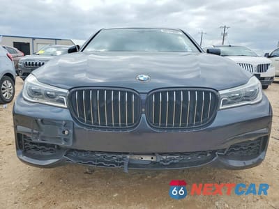 Piąte zdjęcie samochodu w środku: 2019 BMW 750 I VIN:WBA7F0C51KGM24895 - miniatura