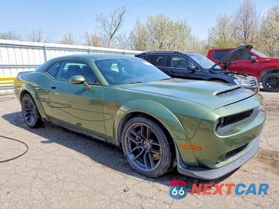 Czwarte zdjęcie samochodu z boku: 2021 DODGE CHALLENGER R VIN:2C3CDZFJ0MH580278 - miniatura