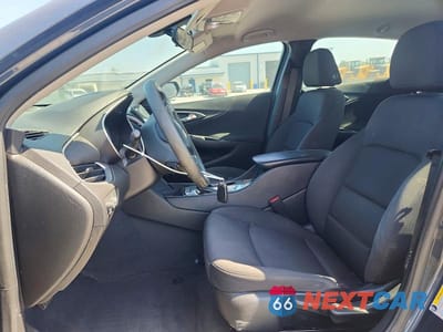 Zdjęcie 7 z 12 samochodu: 2019 CHEVROLET MALIBU LS VIN:1G1ZB5STXKF206599 - miniatura