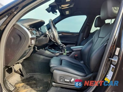 Zdjęcie 7 z 12 samochodu: 2019 BMW X3 SDRIVE30I VIN:5UXTR7C52KLE94061 - miniatura