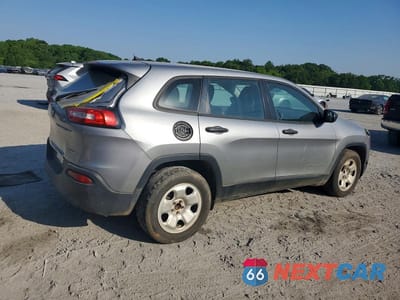 Trzecie zdjęcie samochodu z tyłu: 2015 JEEP CHEROKEE SPORT VIN:1C4PJLAB1FW720121 - miniatura