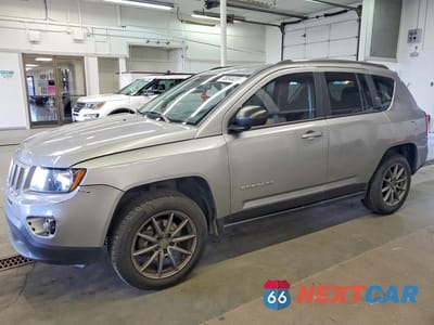 2015 JEEP COMPASS SPORT 1C4NJCBA6FD262505 - główne zdjęcie licytacji z USA - miniatura