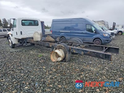 Drugie zdjęcie samochodu z przodu: 2017 INTERNATIONAL 4300 TRUCK CAB AND CHASSIS VIN:3HAMMMML9HL458339 - miniatura