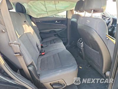 Zdjęcie 11 z 14 samochodu: 2017 KIA SORENTO L VIN:5XYPG4A32HG191162 - miniatura