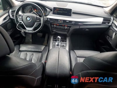 Zdjęcie 8 z 13 samochodu: 2016 BMW X5 XDRIVE35I VIN:5UXKR0C58G0U09345 - miniatura