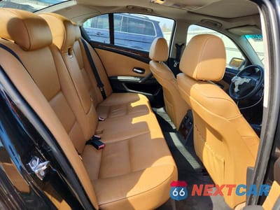 Zdjęcie 10 z 12 samochodu: 2008 BMW 528 XI VIN:WBANV13508CZ56509 - miniatura