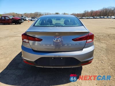 Zdjęcie 6 z 11 samochodu: 2019 HYUNDAI ELANTRA SE VIN:KMHD74LF4KU830847 - miniatura