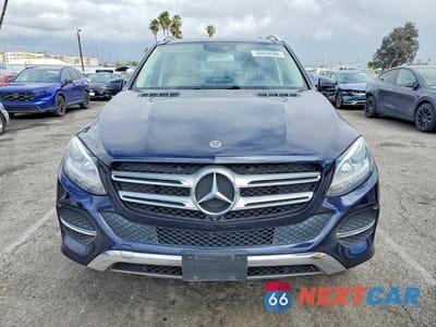 Piąte zdjęcie samochodu w środku: 2018 MERCEDES-BENZ GLE 350 VIN:4JGDA5JB8JB072433 - miniatura