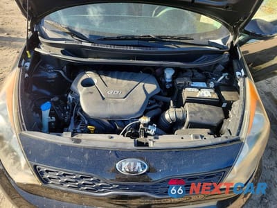 Zdjęcie 11 z 12 samochodu: 2015 KIA RIO 5-DOOR LX VIN:KNADM5A38F6515486 - miniatura