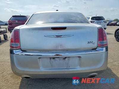 Zdjęcie 6 z 13 samochodu: 2011 CHRYSLER 300C VIN:2C3CA6CT0BH614567 - miniatura