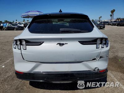 Zdjęcie 6 z 12 samochodu: 2023 FORD MUSTANG MACH-E PREMIUM VIN:3FMTK3RM0PMA09816 - miniatura