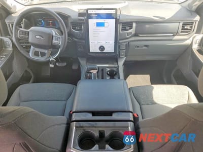 Zdjęcie 8 z 12 samochodu: 2024 FORD F150 LIGHTNING XLT VIN:1FTVW3L72RWG23113 - miniatura