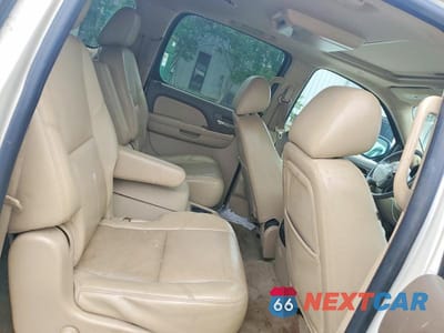 Zdjęcie 11 z 13 samochodu: 2013 CHEVROLET SUBURBAN C1500 LTZ VIN:1GNSCKE05DR311033 - miniatura