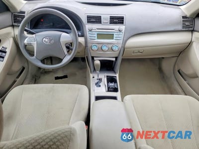 Zdjęcie 8 z 12 samochodu: 2009 TOYOTA CAMRY LE VIN:4T1BE46K29U796293 - miniatura