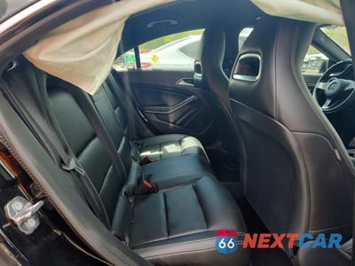 Zdjęcie 10 z 11 samochodu: 2019 MERCEDES-BENZ CLA 250 4MATIC VIN:WDDSJ4GB1KN739796 - miniatura