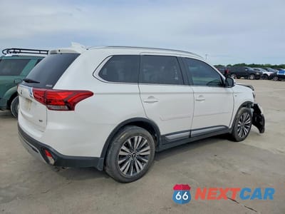 Trzecie zdjęcie samochodu z tyłu: 2020 MITSUBISHI OUTLANDER GT VIN:JA4JZ4AX4LZ016466 - miniatura
