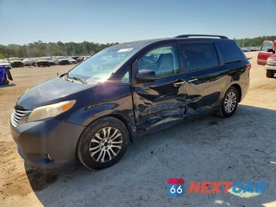 2015 TOYOTA SIENNA XLE 8-PASSENGER 5TDYK3DC5FS667932 - główne zdjęcie licytacji z USA - miniatura