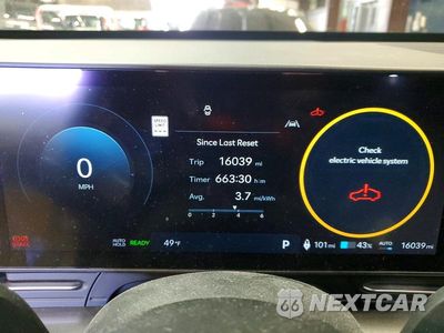 Zdjęcie 9 z 13 samochodu: 2025 HYUNDAI KONA ELECTRIC LIMITED VIN:KM8HE3A6XSU018537 - miniatura