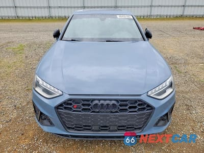 Piąte zdjęcie samochodu w środku: 2022 AUDI S4 PREMIUM PLUS VIN:WAUB4AF46NA036271 - miniatura