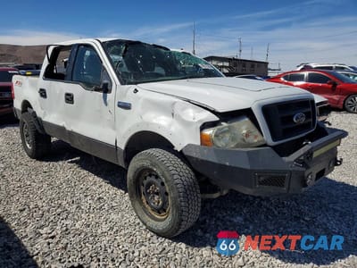 Czwarte zdjęcie samochodu z boku: 2004 FORD F150 VIN:1FTPW14524KB47827 - miniatura