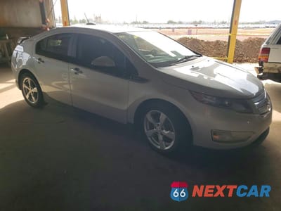 Czwarte zdjęcie samochodu z boku: 2015 CHEV VOLT VIN:1G1RA6E45FU119109 - miniatura
