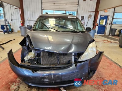 Piąte zdjęcie samochodu w środku: 2009 TOYOTA SIENNA LE 8-PASSENGER VIN:5TDZK23C19S270562 - miniatura