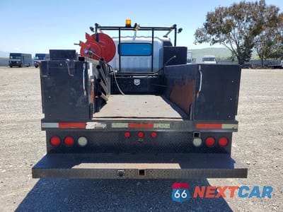 Zdjęcie 6 z 12 samochodu: 2015 ISUZU NPR VIN:54DB4W1B7FS800691 - miniatura