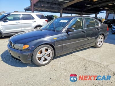 2005 BMW 330 I WBAEV534X5KM39685 - główne zdjęcie licytacji z USA - miniatura
