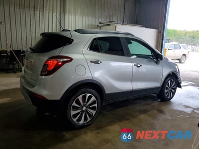 Trzecie zdjęcie samochodu z tyłu: 2018 BUICK ENCORE ESSENCE VIN:KL4CJCSB9JB645059 - miniatura