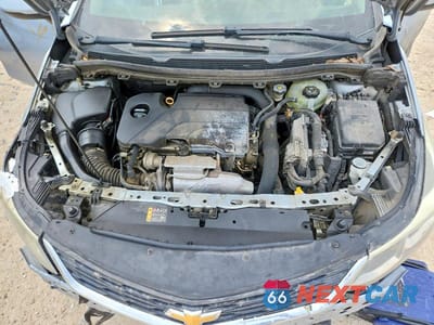 Zdjęcie 11 z 12 samochodu: 2018 CHEVROLET CRUZE LS VIN:1G1BC5SM3J7216293 - miniatura