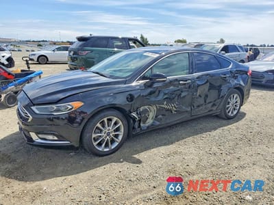 2017 FORD FUSION TITANIUM PHEV 3FA6P0SU7HR225829 - główne zdjęcie licytacji z USA - miniatura